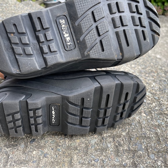 Sorel snow boots kids youth size4 - Picture 2 of 4
